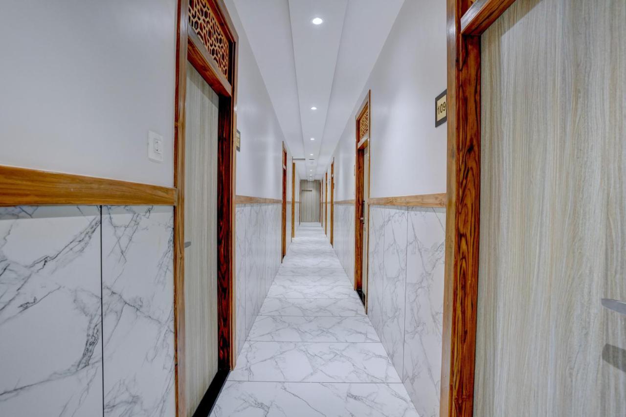 Hotel Arts International Mumbai Dış mekan fotoğraf