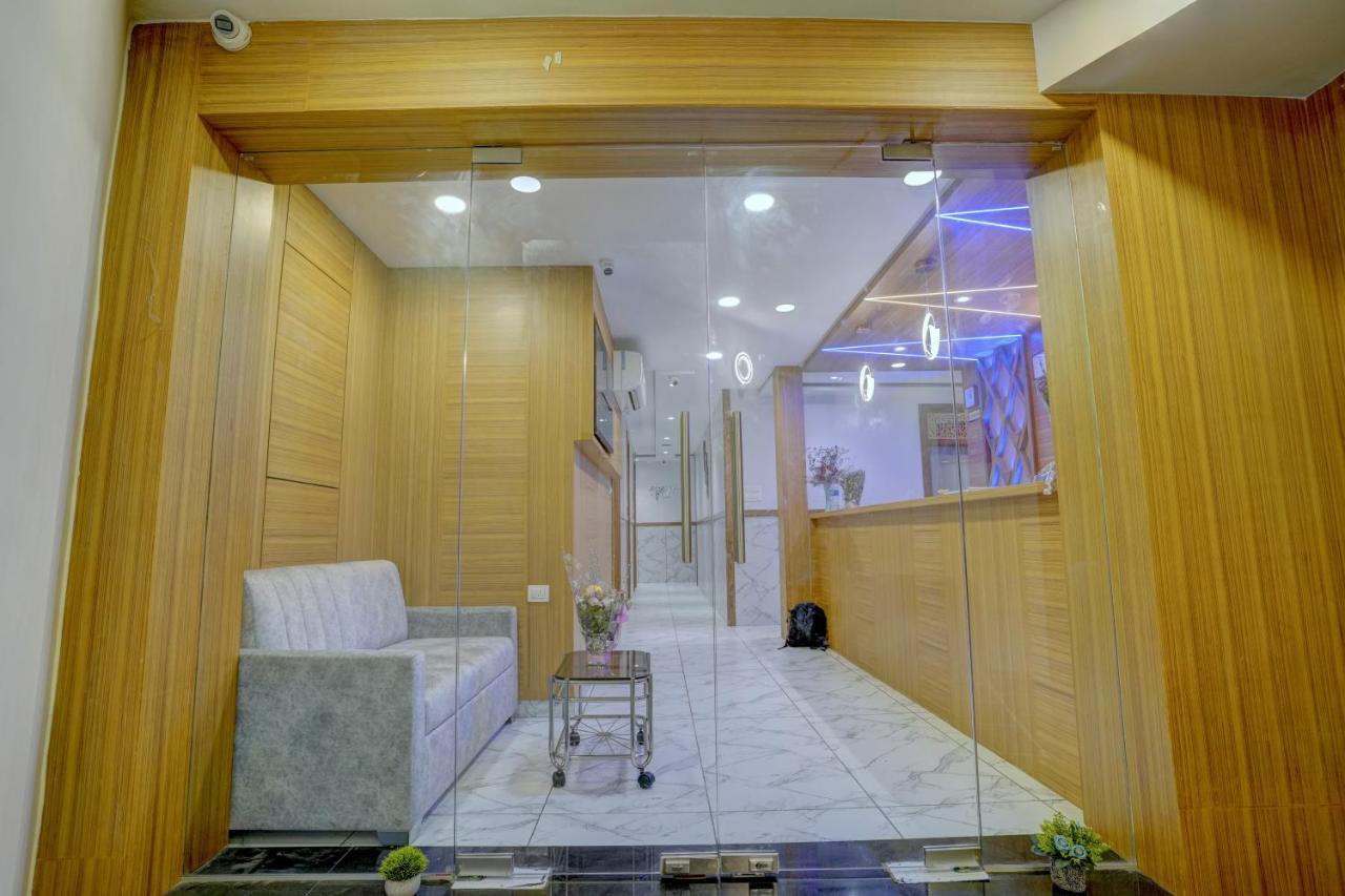 Hotel Arts International Mumbai Dış mekan fotoğraf